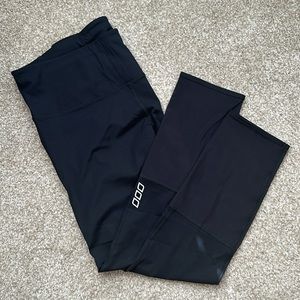 Uniquely Lorna Jane black mesh leggings